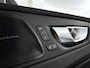 Volvo XC60 T6 Plug-in hybrid AWD Ultra Bright | Panoramadak | 360° camera | Luchtvering | Harman Kardon | Head-up display | Stoel- en Stuurverwarming | Trekhaak