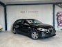 BMW 1-Serie 118i Executive - PDC v/a - climate control - cruise control - stoelverwarming