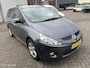 Mitsubishi Grandis 2.4-16V InSport - 7 Persoons