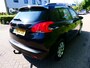 Peugeot 2008 1.2 VTi 1e eigenaar Airco Cruise Trekhaak 1100kg. Historie Hoge instap