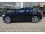 Volvo XC60 2.0 T6 Plug-in hybrid AWD Ultimate Dark | Trekhaak | Pano | Camera |