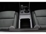 Volvo XC40 T2 Business Pro | Panoramadak | BLIS | Camera | Trekhaak | Adaptieve Cruise | Stoelverwarming / Stuurwielverwarming |