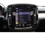 Volvo XC40 T2 Business Pro | Panoramadak | BLIS | Camera | Trekhaak | Adaptieve Cruise | Stoelverwarming / Stuurwielverwarming |