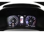 Volvo XC40 T2 Business Pro | Panoramadak | BLIS | Camera | Trekhaak | Adaptieve Cruise | Stoelverwarming / Stuurwielverwarming |