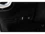 Volvo XC40 T2 Business Pro | Panoramadak | BLIS | Camera | Trekhaak | Adaptieve Cruise | Stoelverwarming / Stuurwielverwarming |