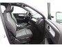 Volvo XC40 T2 Business Pro | Panoramadak | BLIS | Camera | Trekhaak | Adaptieve Cruise | Stoelverwarming / Stuurwielverwarming |