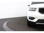 Volvo XC40 T2 Business Pro | Panoramadak | BLIS | Camera | Trekhaak | Adaptieve Cruise | Stoelverwarming / Stuurwielverwarming |