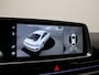 Hyundai Ioniq 6 First Edition AWD 77.4 kWh / SoH 100% / 1ste Eigenaar / NL Auto / Dealer onderhouden / HUD Display / AWD / Elektrische bestuurdersstoel met geheugen / Schuif-kanteldak / Full Option / 3-Fase / Warmtepomp / Bose /