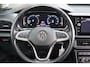 Volkswagen T-Cross 1.0 TSI Style Automaat - Trekhaak - Virtual cockpit - Led - Stoelverwarming - Climate - Carplay - Half leder