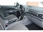 Volkswagen T-Cross 1.0 TSI Style Automaat - Trekhaak - Virtual cockpit - Led - Stoelverwarming - Climate - Carplay - Half leder