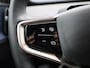 Volvo EX30 Single Motor Extended Range Plus 69 kWh | Apple Carplay / Android Auto | Navigatie | Stoel- Stuurverwarming | Trekhaak | Climate Control | Achteruitrijcamera | Parkeersensoren | Elektrische Achterklep | Cruise Control | Lichtmetalen Velgen |