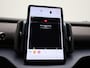 Volvo EX30 Single Motor Extended Range Plus 69 kWh | Apple Carplay / Android Auto | Navigatie | Stoel- Stuurverwarming | Trekhaak | Climate Control | Achteruitrijcamera | Parkeersensoren | Elektrische Achterklep | Cruise Control | Lichtmetalen Velgen |