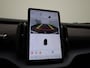 Volvo EX30 Single Motor Extended Range Plus 69 kWh | Apple Carplay / Android Auto | Navigatie | Stoel- Stuurverwarming | Trekhaak | Climate Control | Achteruitrijcamera | Parkeersensoren | Elektrische Achterklep | Cruise Control | Lichtmetalen Velgen |