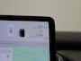 Volvo EX30 Single Motor Extended Range Plus 69 kWh | Apple Carplay / Android Auto | Navigatie | Stoel- Stuurverwarming | Trekhaak | Climate Control | Achteruitrijcamera | Parkeersensoren | Elektrische Achterklep | Cruise Control | Lichtmetalen Velgen |