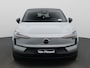 Volvo EX30 Single Motor Extended Range Plus 69 kWh | Apple Carplay / Android Auto | Navigatie | Stoel- Stuurverwarming | Trekhaak | Climate Control | Achteruitrijcamera | Parkeersensoren | Elektrische Achterklep | Cruise Control | Lichtmetalen Velgen |