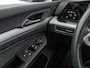 Volkswagen Golf 1.0 eTSI 110pk DSG Life · Camera · Apple/Android Car Play · P-Sensoren · Sfeerverlichting · Keyless · Dodehoek Detectie · 16'' Inch ·