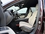Volvo XC60 T6 Plug-in hybrid AWD AUT8 350PK Essential Dark | Nordico bekleding | Driver Assist Pack | 21" Lichtmetalen velgen | Extra getint glas | Black Pack | Charcoal hemelbekleding | Climate Pack |
