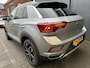 Volkswagen T-Roc 1.5 TSI LIFE Automaat Carplay PDC Massage
