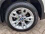 BMW X1 SDrive20i Limited Series Automaat - Airco ecc - Cruise - Navi - Xenon - Leer - Bluetooth/handsfree - Afneembare trekhaak