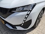 Peugeot e-308 SW Style EV 54 kWh | Nieuwe Auto | Tot 8 jaar Garantie | Tot 420 Km WLTP | Navigatie via Telefoon | Warmtepomp | 18" Lichtmetalen Velgen | Adaptieve Cruise Control met Drive Assist | Full LED Verlichting | Apple Carplay/Android Auto.