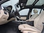 BMW 3-Serie Touring 330i xDrive M Sport | Panorama | LED | HUD | HiFi | Keyless