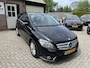 Mercedes-Benz B-klasse 180 Ambition Automaat Navi Nieuwe A.P.K.