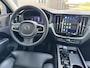 Volvo XC60 2.0 T6 Plug-in hybrid AWD R-Design Long Range | 350 pk | Dark | Trekhaak | Pano | Leder | 21 inch