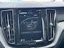 Volvo XC60 2.0 T6 Plug-in hybrid AWD R-Design Long Range | 350 pk | Dark | Trekhaak | Pano | Leder | 21 inch
