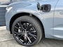Volvo XC60 2.0 T6 Plug-in hybrid AWD R-Design Long Range | 350 pk | Dark | Trekhaak | Pano | Leder | 21 inch