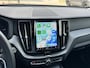 Volvo XC60 2.0 T6 Plug-in hybrid AWD R-Design Long Range | 350 pk | Dark | Trekhaak | Pano | Leder | 21 inch
