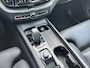 Volvo XC60 2.0 T6 Plug-in hybrid AWD R-Design Long Range | 350 pk | Dark | Trekhaak | Pano | Leder | 21 inch
