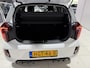 Kia Picanto 1.0 DPI GT-Line Stoel en Stuur verwarming, Schuif kantel dak, Apple Carplay/Android Auto, Navigatie, Camera.