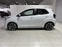 Kia Picanto 1.0 DPI GT-Line Stoel en Stuur verwarming, Schuif kantel dak, Apple Carplay/Android Auto, Navigatie, Camera.