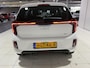 Kia Picanto 1.0 DPI GT-Line Stoel en Stuur verwarming, Schuif kantel dak, Apple Carplay/Android Auto, Navigatie, Camera.