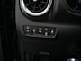 Hyundai Kona Electric EV Premium 64 kWh | Stoelverwarming | Warmtepomp | Achteruitrijcamera | Adaptieve Cruise Control | Climate Control