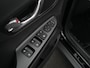 Hyundai Kona Electric EV Premium 64 kWh | Stoelverwarming | Warmtepomp | Achteruitrijcamera | Adaptieve Cruise Control | Climate Control