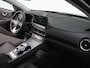 Hyundai Kona Electric EV Premium 64 kWh | Stoelverwarming | Warmtepomp | Achteruitrijcamera | Adaptieve Cruise Control | Climate Control