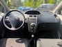 Toyota Yaris 1.0 VVTi Cool *AIRCO*5DRS*ELEKTR. RAMEN*NW. APK*STUURBEKR.*
