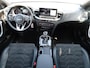 Kia Ceed 1.0 T-GDi MHEV Design Edition Automaat / Half-leder / 17" LM / N