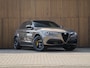 Alfa Romeo Stelvio 2.0 T AWD Super | Veloce stoelen | NL-auto | Camera | Trekhaak