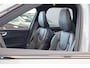 Volvo XC60 T8 455PK Heico Ultra Black Edition | B&W Audio | Luchtvering | 22"  Polestar | Massage | Ventilatie