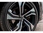 Volvo XC90 2.0 T8 Recharge AWD Ultimate Dark Longrange, Panoramadak, 22" LM velgen, Trekhaak, H/K geluidsinstallatie, enz