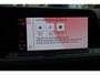 Volkswagen Golf 1.5 eTSI R-Line Business+ 150PK / 110kW DSG, Panoramadak, 18" 'Bakersfield' LMV, LED Matrix (IQ.Lights), navigatie, verwarmbare voorstoelen, dodehoekdetectie (side assist), adaptieve cruise control (acc), elektrisch verstel-, verwarm- en inklapbare buitenspiegels (spiegel pakket), verwarmbaar multifunctioneel lederen stuurwiel, privacy glas, Apple Carplay & Android Auto, DAB+, achteruitrijcamera (rear view), parkeersensoren voor en achter (pdc), keyless start & entry etc.