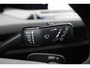 Volkswagen Golf 1.5 eTSI R-Line Business+ 150PK / 110kW DSG, Panoramadak, 18" 'Bakersfield' LMV, LED Matrix (IQ.Lights), navigatie, verwarmbare voorstoelen, dodehoekdetectie (side assist), adaptieve cruise control (acc), elektrisch verstel-, verwarm- en inklapbare buitenspiegels (spiegel pakket), verwarmbaar multifunctioneel lederen stuurwiel, privacy glas, Apple Carplay & Android Auto, DAB+, achteruitrijcamera (rear view), parkeersensoren voor en achter (pdc), keyless start & entry etc.