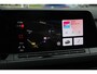 Volkswagen Golf 1.5 eTSI R-Line Business+ 150PK / 110kW DSG, Panoramadak, 18" 'Bakersfield' LMV, LED Matrix (IQ.Lights), navigatie, verwarmbare voorstoelen, dodehoekdetectie (side assist), adaptieve cruise control (acc), elektrisch verstel-, verwarm- en inklapbare buitenspiegels (spiegel pakket), verwarmbaar multifunctioneel lederen stuurwiel, privacy glas, Apple Carplay & Android Auto, DAB+, achteruitrijcamera (rear view), parkeersensoren voor en achter (pdc), keyless start & entry etc.