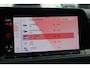 Volkswagen Golf 1.5 eTSI R-Line Business+ panoramadak, 18" LMV Bakersfield, LED matrix,  navigatie, stoelverwarming, side assist, ACC,  spiegel pakket, stuurwielverwarming, privacy glas.