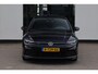 Volkswagen Golf 1.5 eTSI R-Line Business+ 150PK / 110kW DSG, Panoramadak, 18" 'Bakersfield' LMV, LED Matrix (IQ.Lights), navigatie, verwarmbare voorstoelen, dodehoekdetectie (side assist), adaptieve cruise control (acc), elektrisch verstel-, verwarm- en inklapbare buitenspiegels (spiegel pakket), verwarmbaar multifunctioneel lederen stuurwiel, privacy glas, Apple Carplay & Android Auto, DAB+, achteruitrijcamera (rear view), parkeersensoren voor en achter (pdc), keyless start & entry etc.