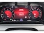 Volkswagen Golf 1.5 eTSI R-Line Business+ panoramadak, 18" LMV Bakersfield, LED matrix,  navigatie, stoelverwarming, side assist, ACC,  spiegel pakket, stuurwielverwarming, privacy glas.