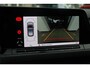 Volkswagen Golf 1.5 eTSI R-Line Business+ 150PK / 110kW DSG, Panoramadak, 18" 'Bakersfield' LMV, LED Matrix (IQ.Lights), navigatie, verwarmbare voorstoelen, dodehoekdetectie (side assist), adaptieve cruise control (acc), elektrisch verstel-, verwarm- en inklapbare buitenspiegels (spiegel pakket), verwarmbaar multifunctioneel lederen stuurwiel, privacy glas, Apple Carplay & Android Auto, DAB+, achteruitrijcamera (rear view), parkeersensoren voor en achter (pdc), keyless start & entry etc.