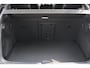 Volkswagen Golf 1.5 eTSI R-Line Business+ panoramadak, 18" LMV Bakersfield, LED matrix,  navigatie, stoelverwarming, side assist, ACC,  spiegel pakket, stuurwielverwarming, privacy glas.